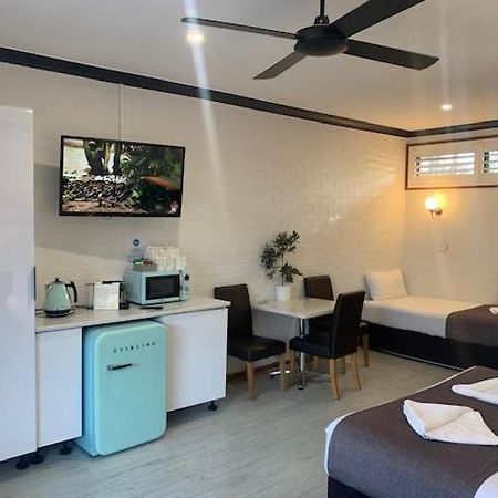 Kurri Motor Inn Kurri Kurri Екстериор снимка