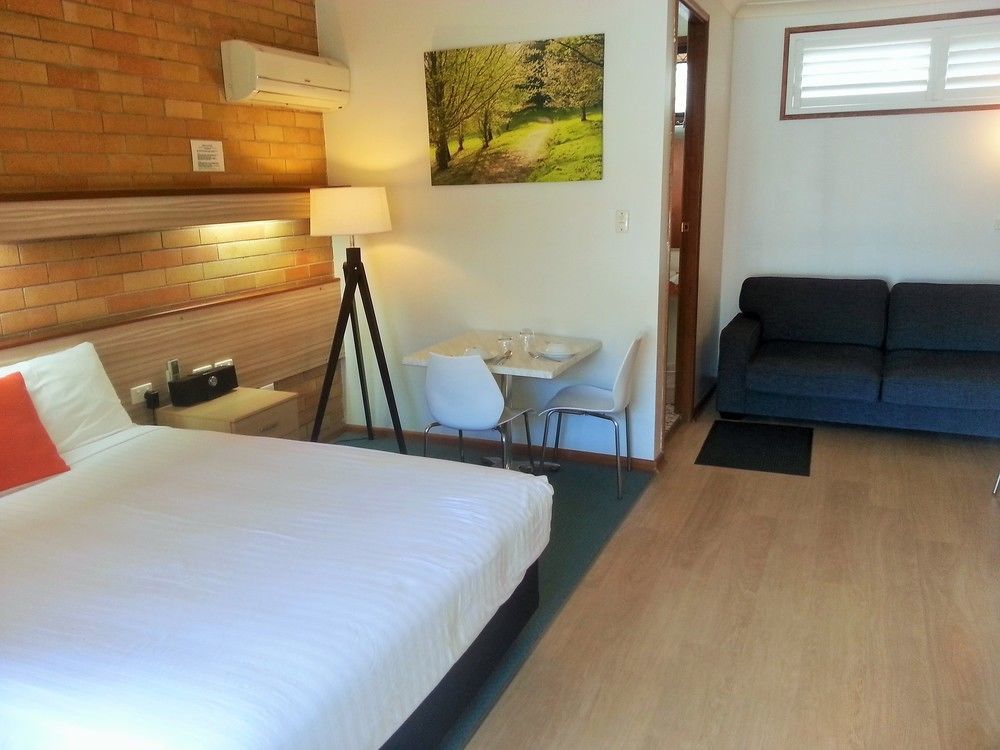 Kurri Motor Inn Kurri Kurri Екстериор снимка