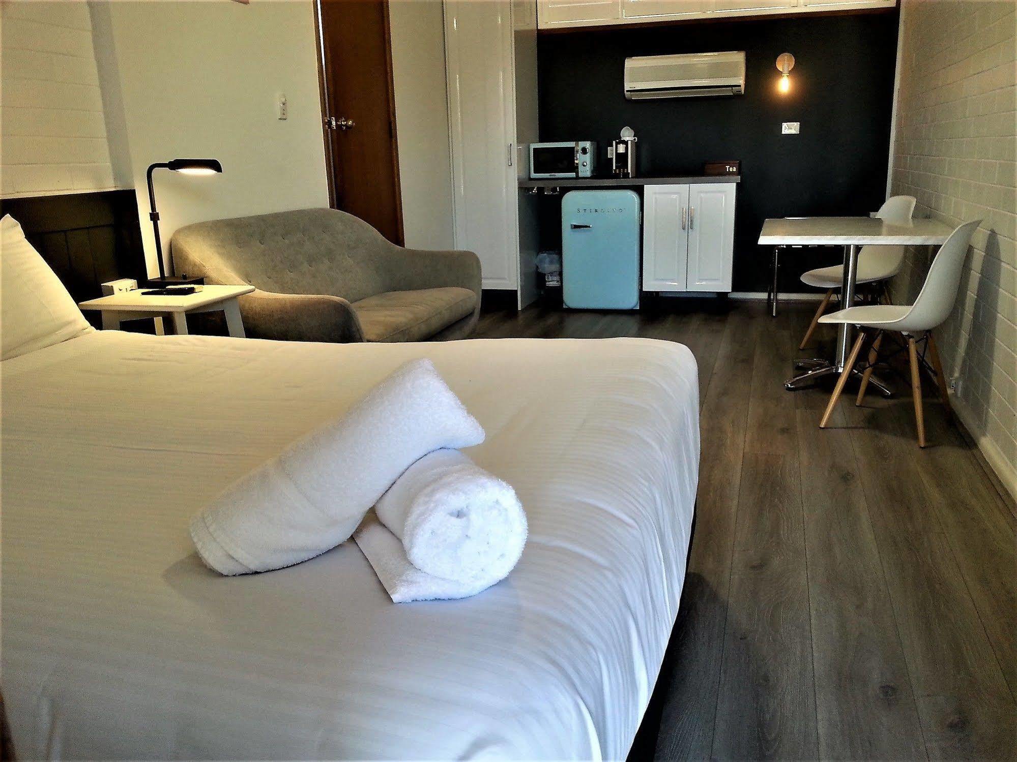Kurri Motor Inn Kurri Kurri Екстериор снимка