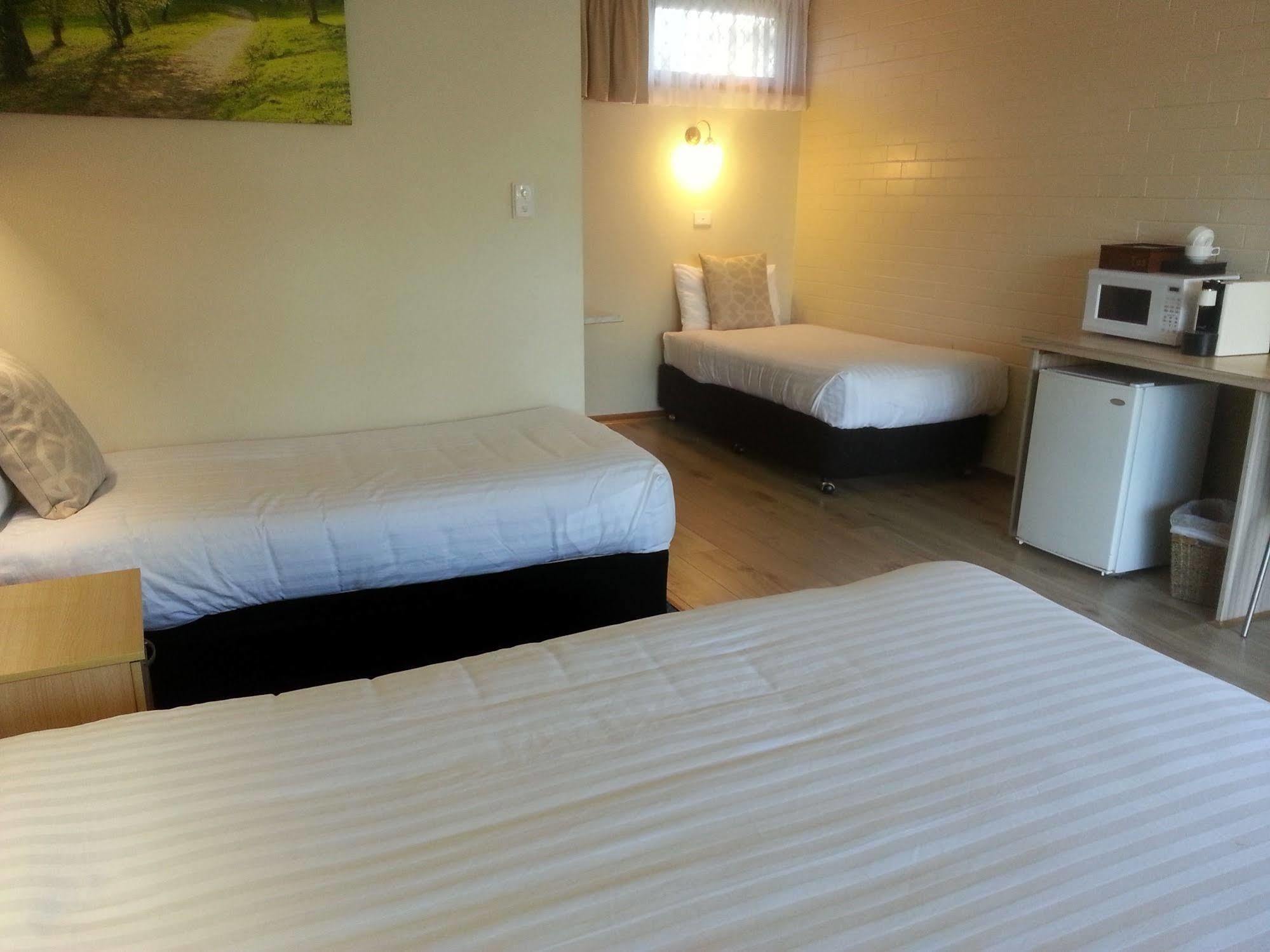 Kurri Motor Inn Kurri Kurri Екстериор снимка